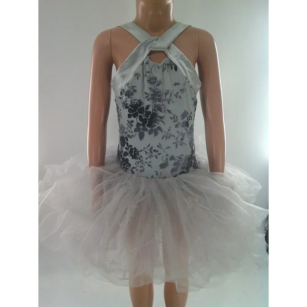 Pre-Owned Dance Costume Weissman 8875 Intermediate Child Silver Ballet